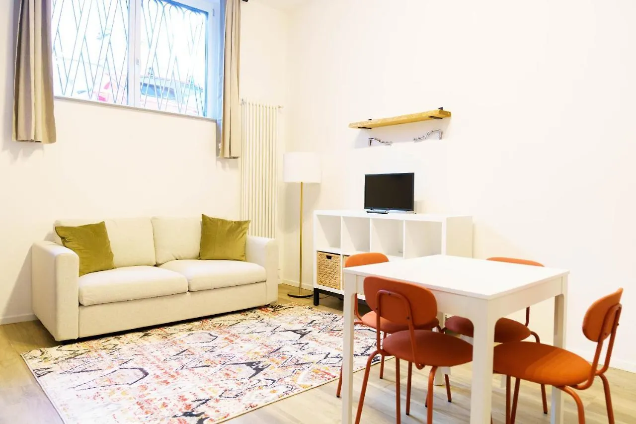 L'Arche Comfort & Relax - Quiet Urban Space Milan Italy